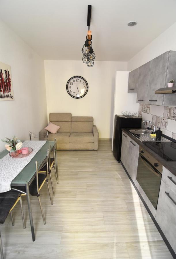 Blhouse Apartment Торино Екстериор снимка